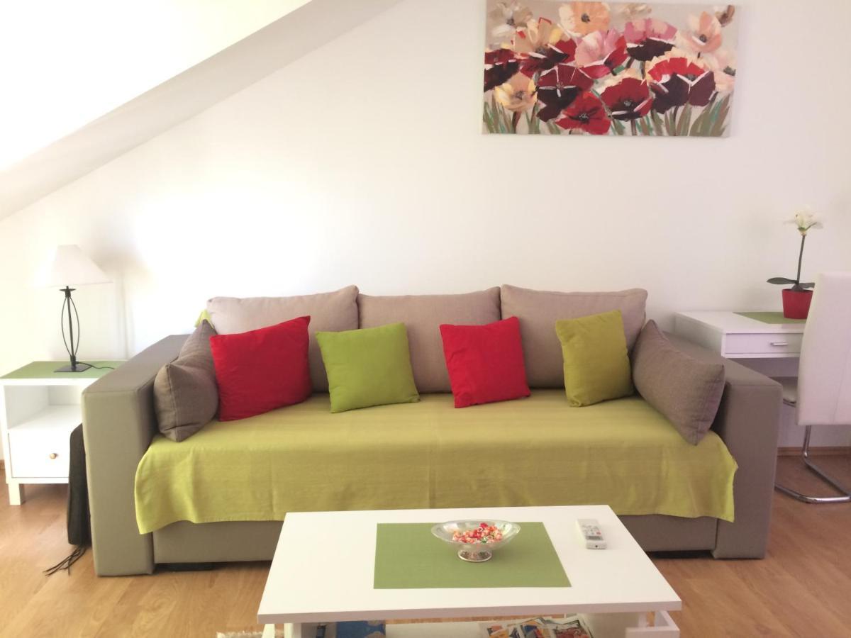Lea Apartment *