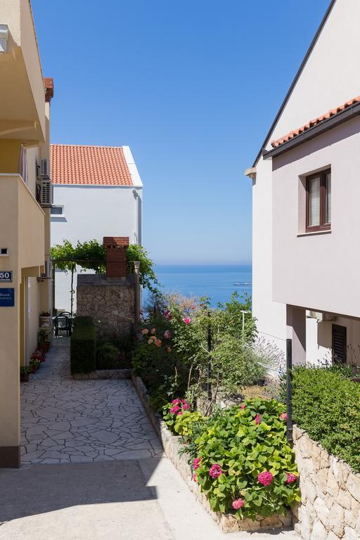 Lea * Cavtat